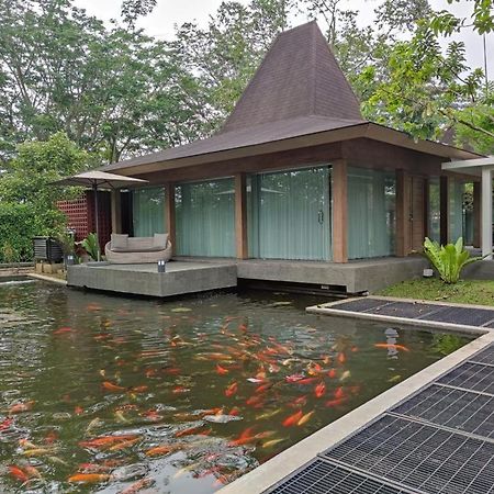Djoglo Luxury Bungalow Wendit Exterior photo