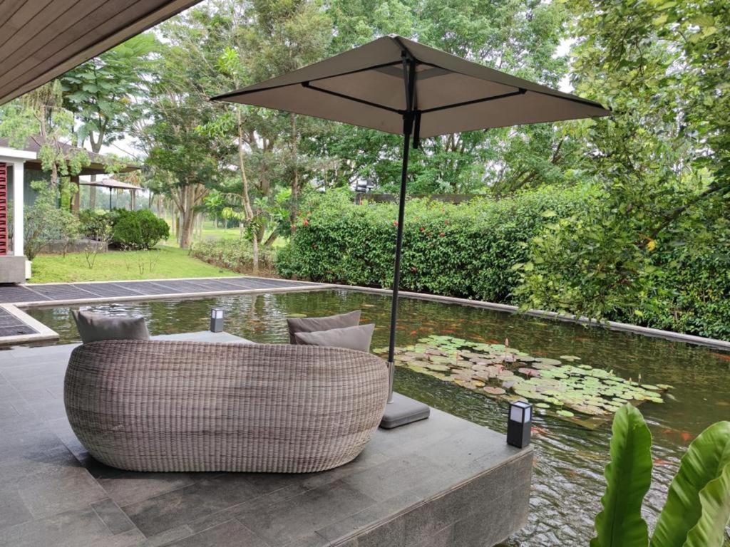 Djoglo Luxury Bungalow Wendit Exterior photo
